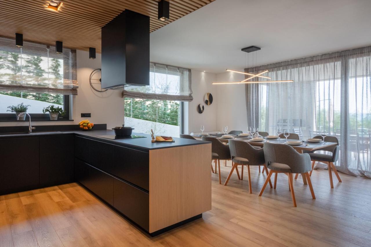 Villa Valpinia Martinski Ngoại thất bức ảnh